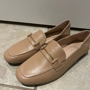 Elegant Tan Loafers for Women